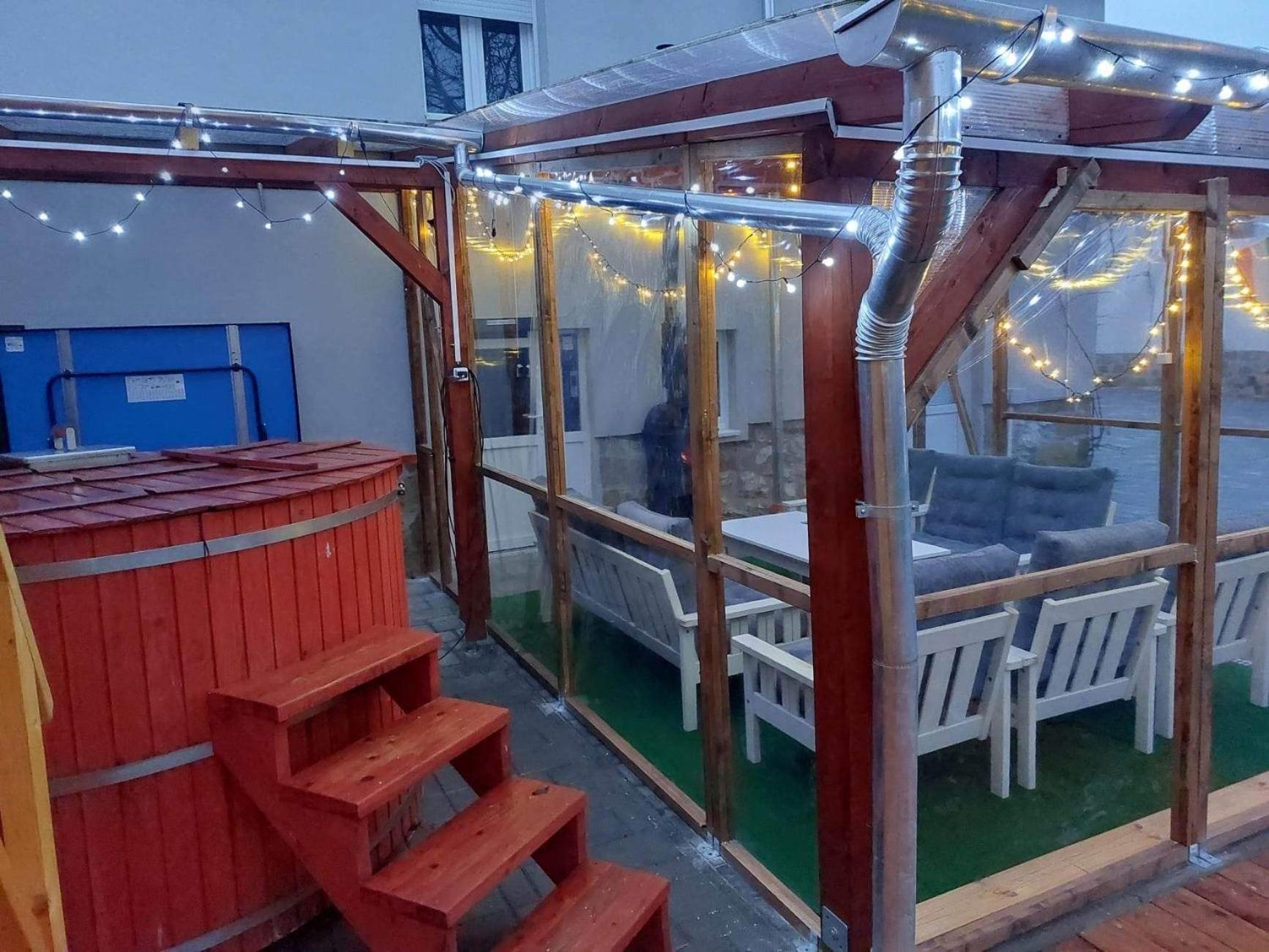 Hotel E-Tekergők Háza Bukkzserc Esterno foto